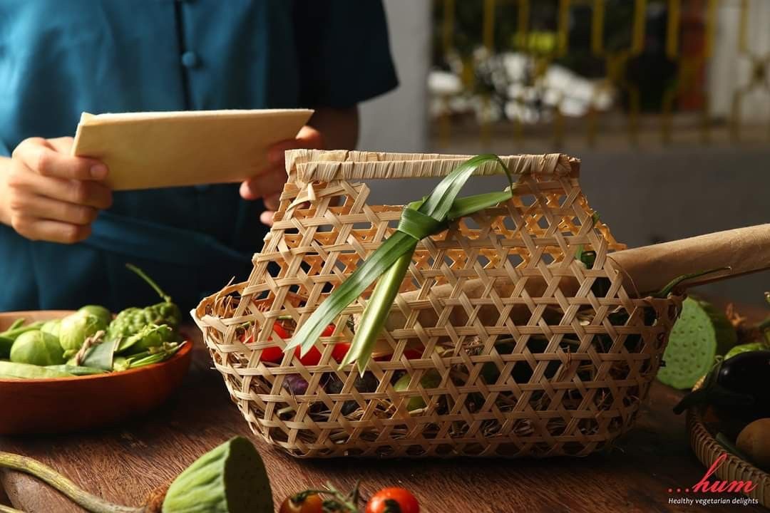 Làn Tre quai cầm to - Giỏ Tre Đựng Quà Tết - Lẵng Quà Tết giá 33,000 đang rẻ nhất thị trường