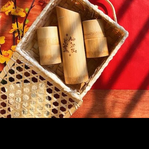 Bộ quà tặng bình rượu sake - Sake Bottle Gift Set giá 439,000 đang rẻ nhất thị trường
