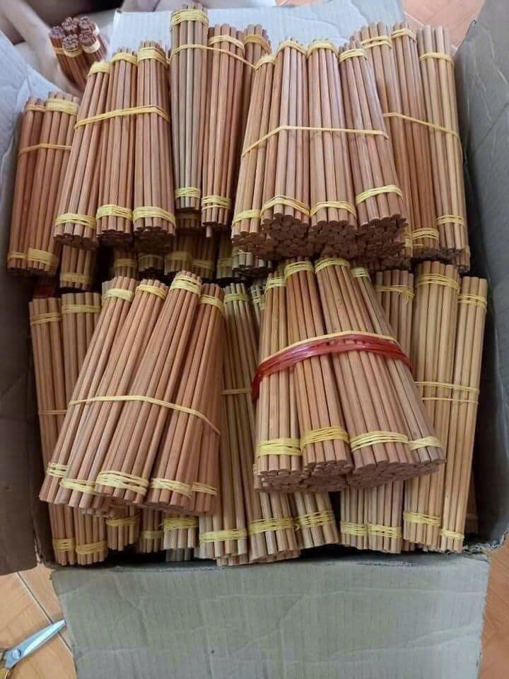 Đũa tre tự nhiên không hoá chất - Bamboo Chopsticks giá 30,000 đang rẻ nhất thị trường