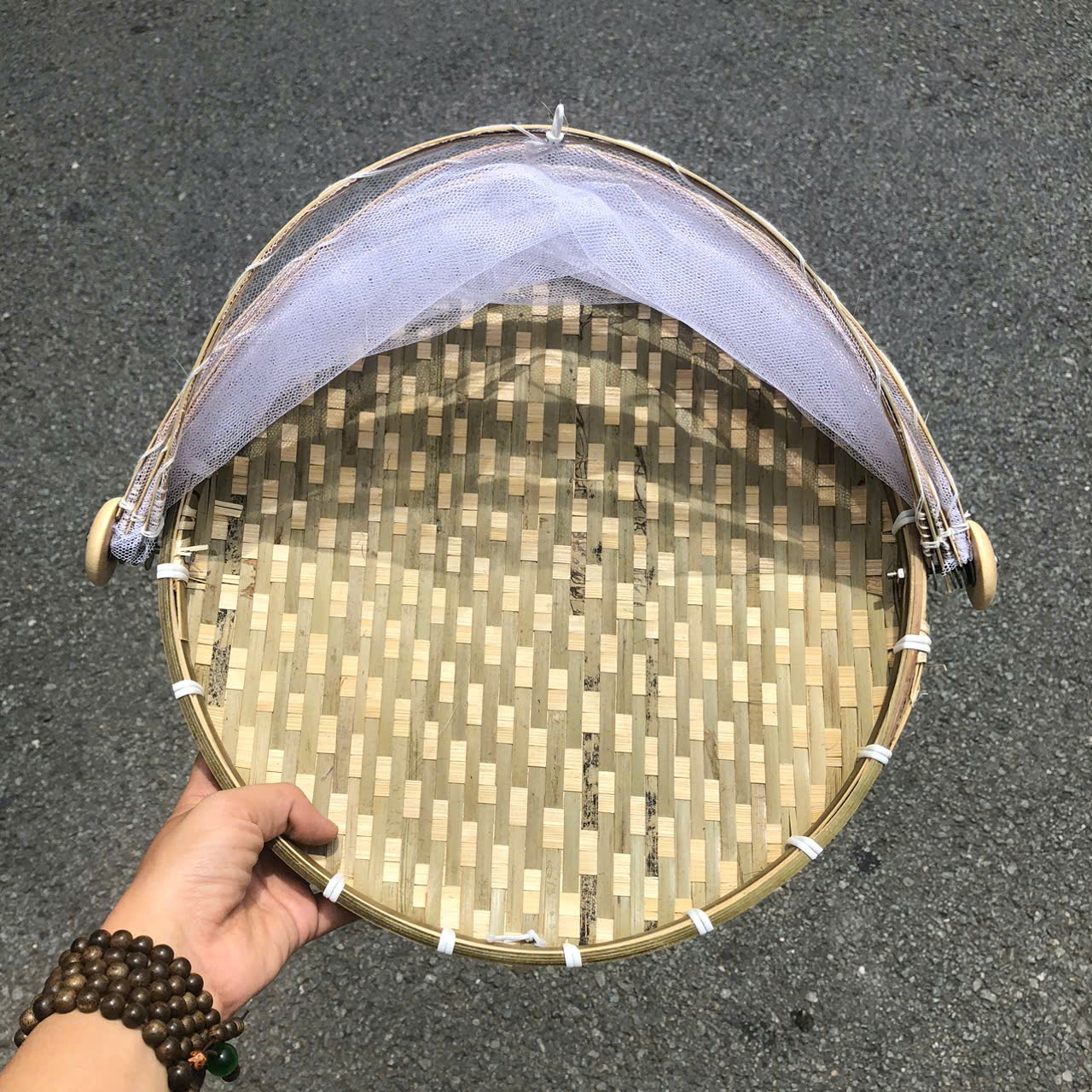 ảnh của sản phẩm Mẹt Cật Tre Lồng Bàn/ Mẹt Lồng Bàn Đậy Đồ Ăn Tránh Bụi/ Ruồi Muỗi - Bamboo Food Storage Tray With Cover số 5