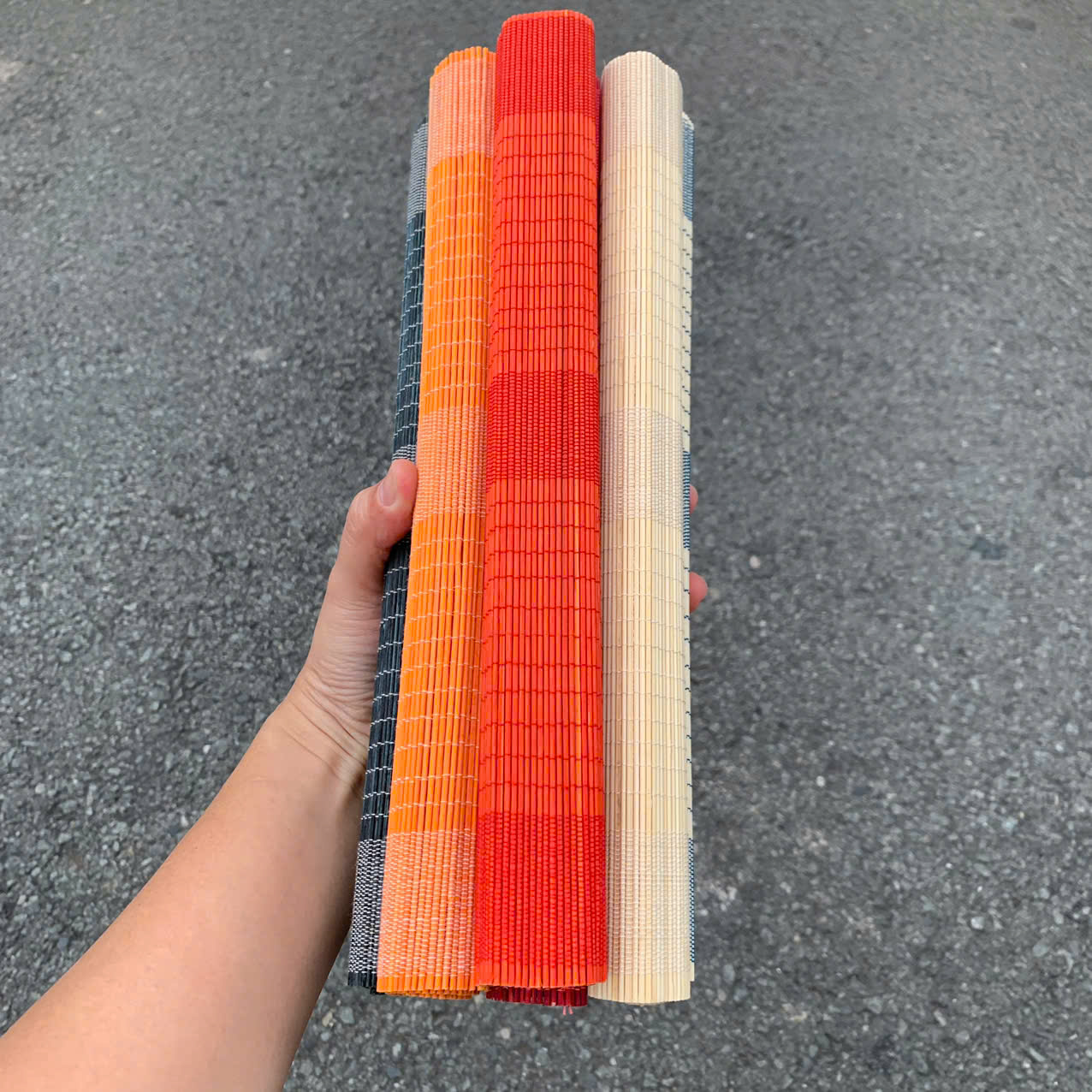 Tấm lót bàn ăn mành tre 30x40cm , mành treo Tết mini dùng dán chữ decor giá 16,000 đang rẻ nhất thị trường