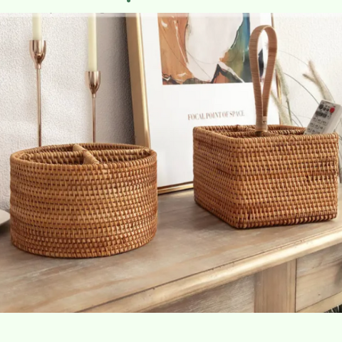 hình ảnh của sản phẩm Giỏ Mây Đựng Đồ 4 Ngăn Có Tay Cầm - Rattan Utensil Holder