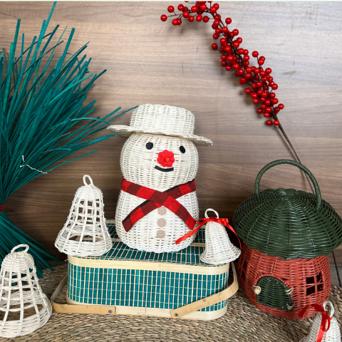 Đồ trang trí Noel bằng mây - Chuông treo cây Noel- Rổ đựng kẹo decor giá 30,000 đang rẻ nhất thị trường