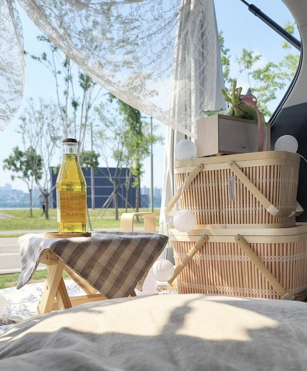 ảnh của sản phẩm Giỏ Picnic Bằng Tre Tiện Lợi - Giỏ Tre Đựng Đồ Chụp Hình Decor - Picnic Basket số 5
