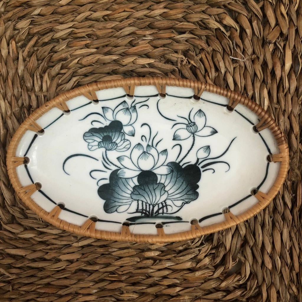 Đĩa Sứ Đan Mây - Đĩa Mây Oval Kết Hợp Gốm Sứ giá 100,000 đang rẻ nhất thị trường