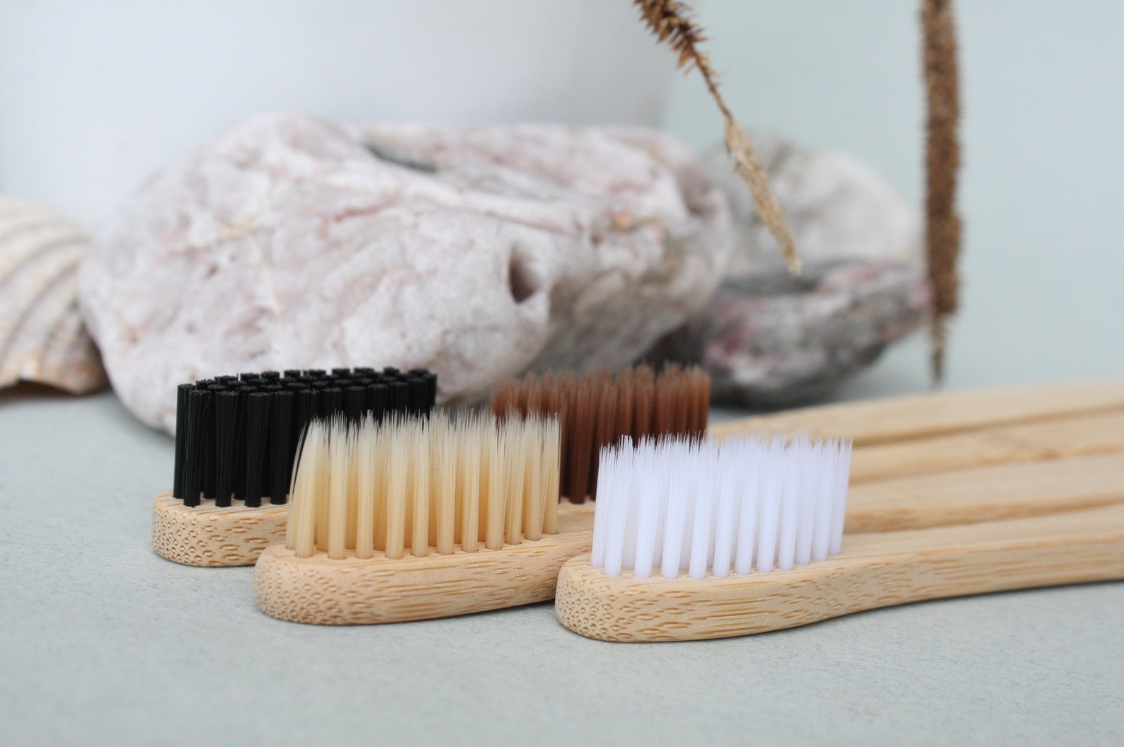 ảnh của sản phẩm Bàn chải tre thân thiện môi trường cho cá nhân/ khách sạn/ resort/ khu du lịch - Bamboo Toothbrush số 9