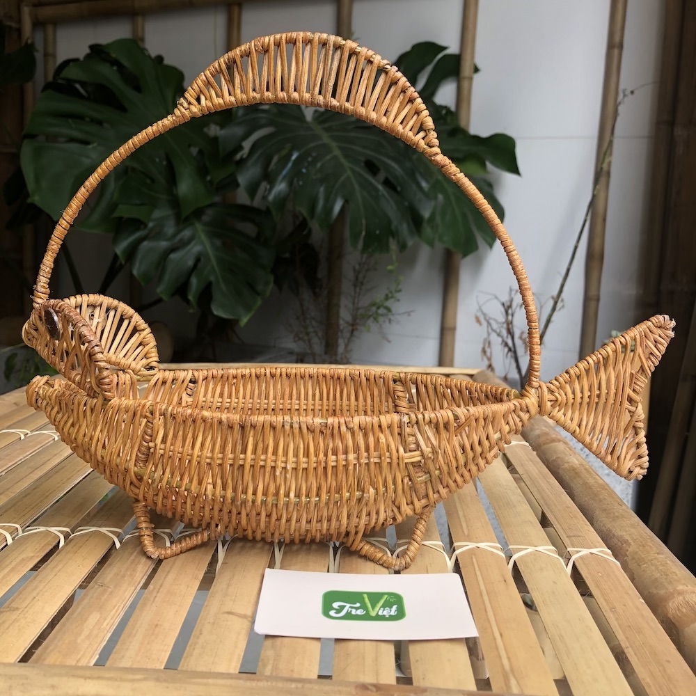 Rổ mây trang trí decor hình con cá đựng trái cây/ bánh kẹo giá 100,000 đang rẻ nhất thị trường