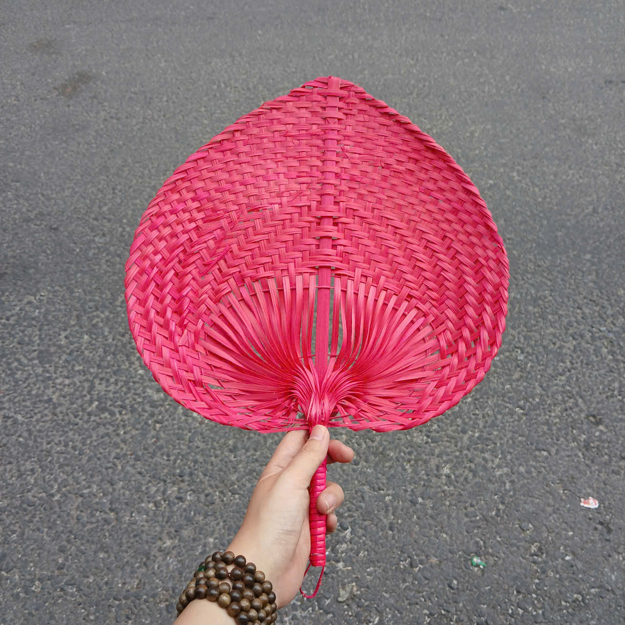 ảnh của sản phẩm Quạt Nan- Quạt Cầm Tay Đan Thủ Công Decor / Treo tường số 19