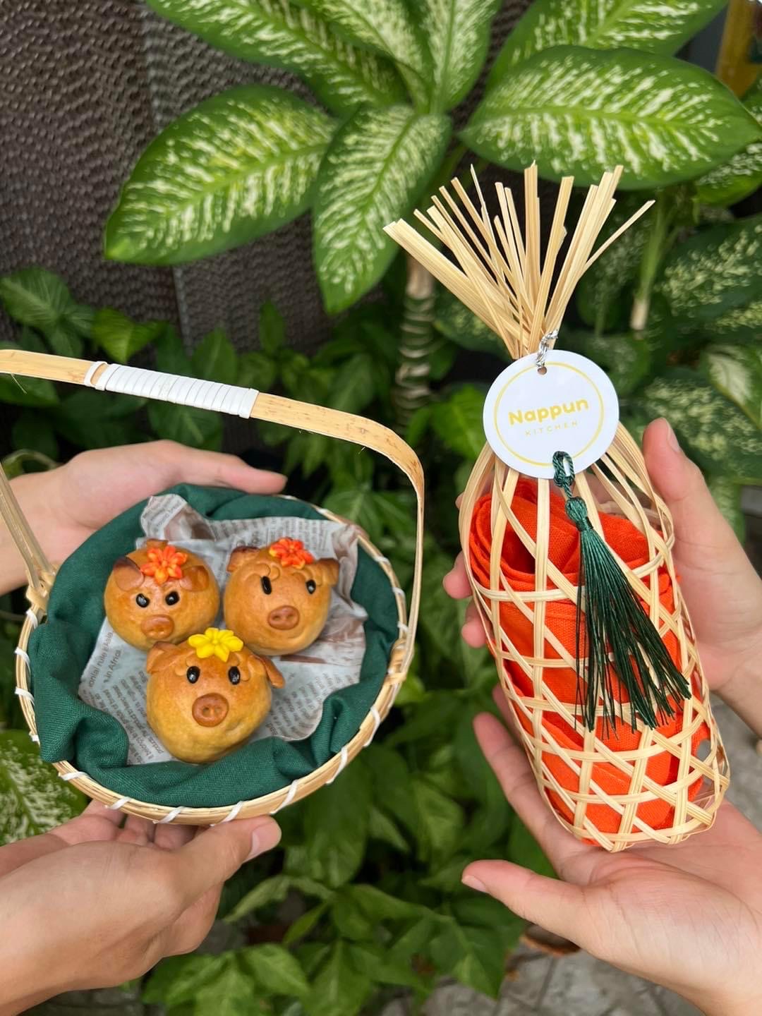 Rọ tre đựng giò chả/ Tổ chim đựng rượu làm quà Tết - Giỏ mây tre đan đựng kẹo giá 15,000 đang rẻ nhất thị trường