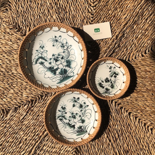 Dĩa sứ tròn đan mây - Đĩa sứ viền mây tre đan tay decor, đựng đồ giá 100,000 đang rẻ nhất thị trường