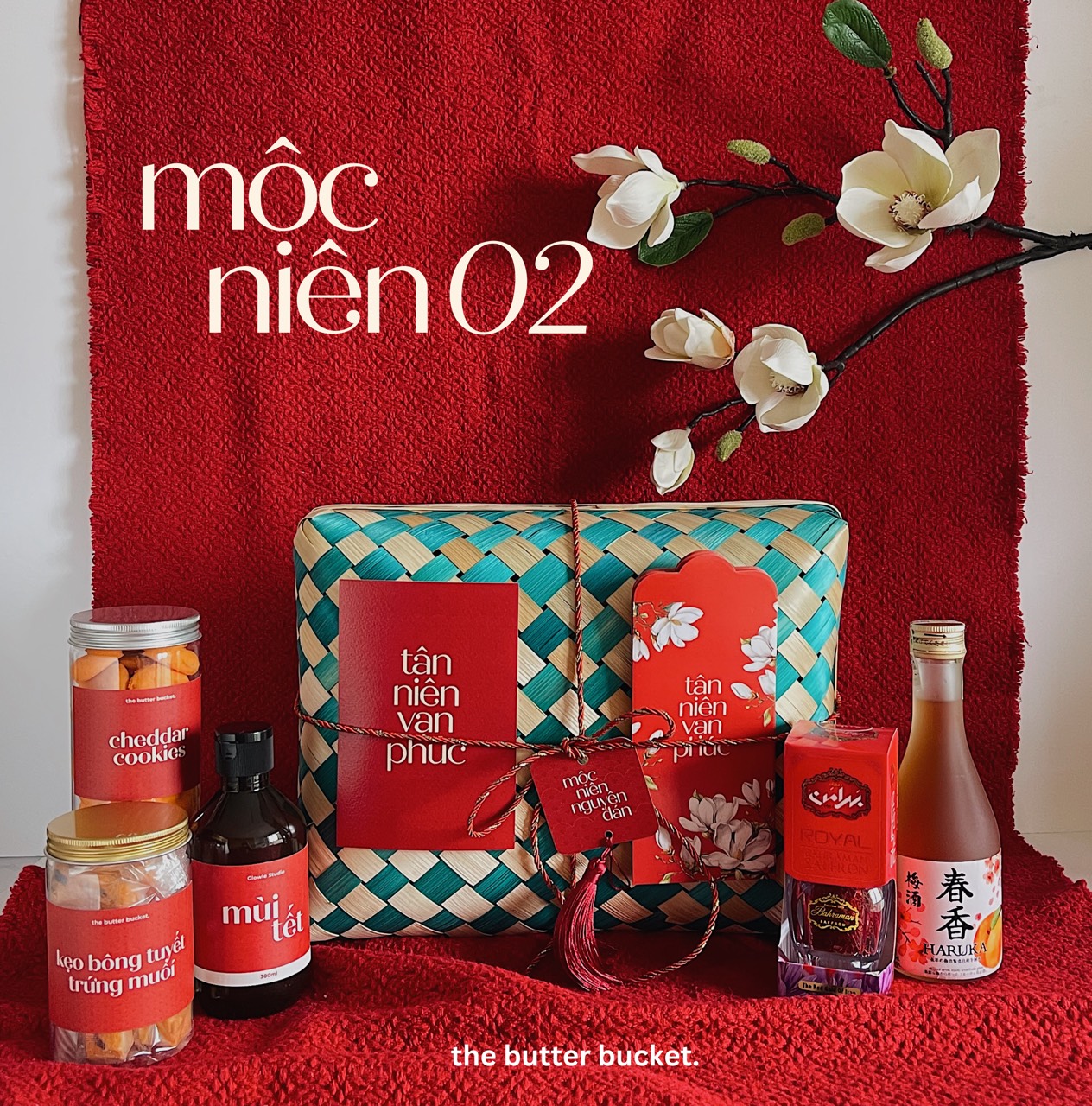 ảnh của sản phẩm Hộp đựng quà Tết độc lạ - Hộp tre đan xanh trắng có khoá (không bao gồm dây và phụ kiện) số 4