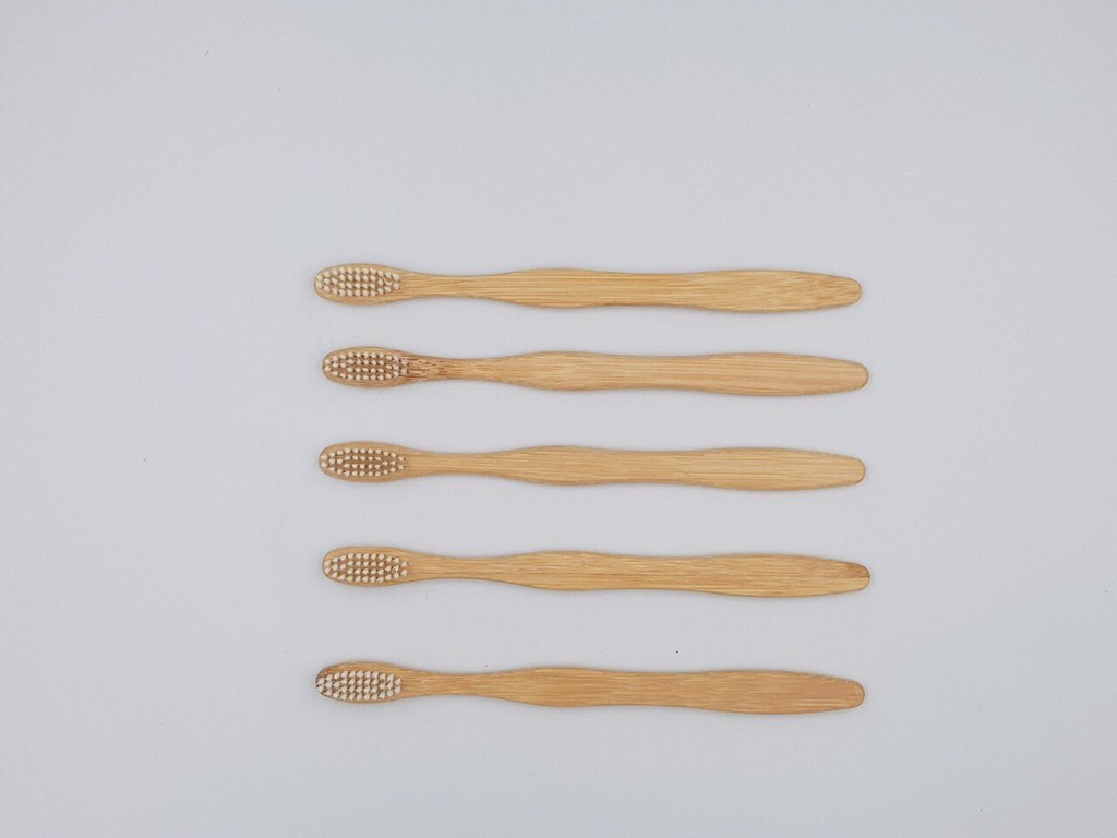 ảnh của sản phẩm Bàn chải tre thân thiện môi trường cho cá nhân/ khách sạn/ resort/ khu du lịch - Bamboo Toothbrush số 4