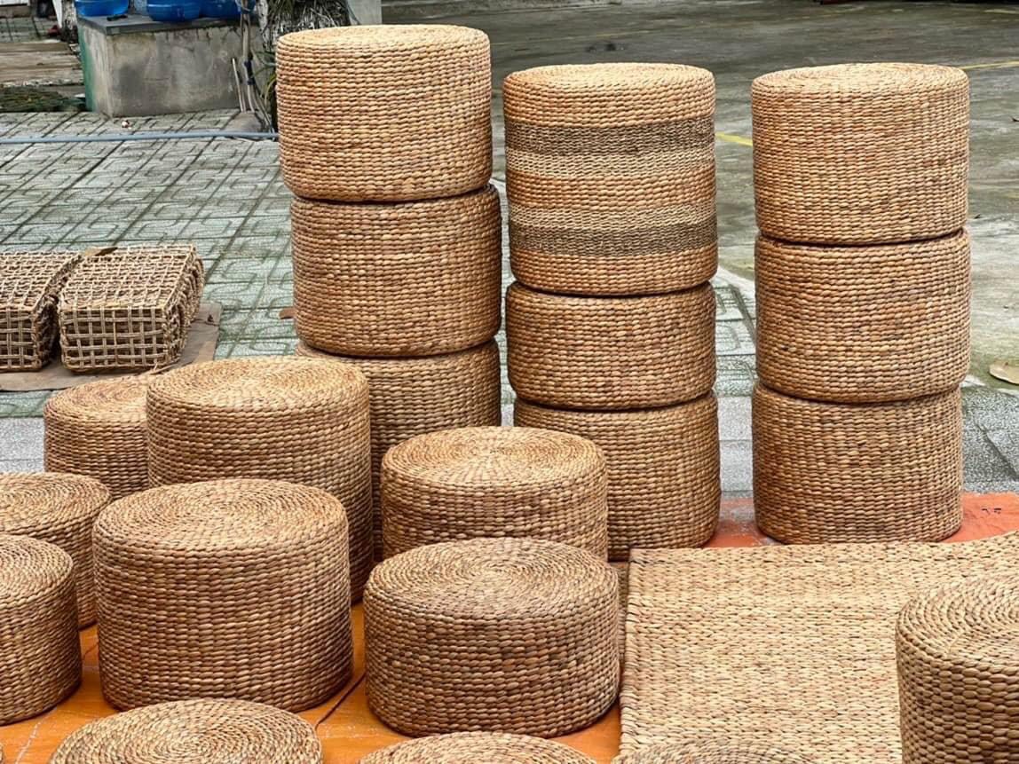 ảnh của sản phẩm Ghế đôn ngồi lục bình tự nhiên 40x20cm - Round Water Hyacinth Woven Ottoman số 4