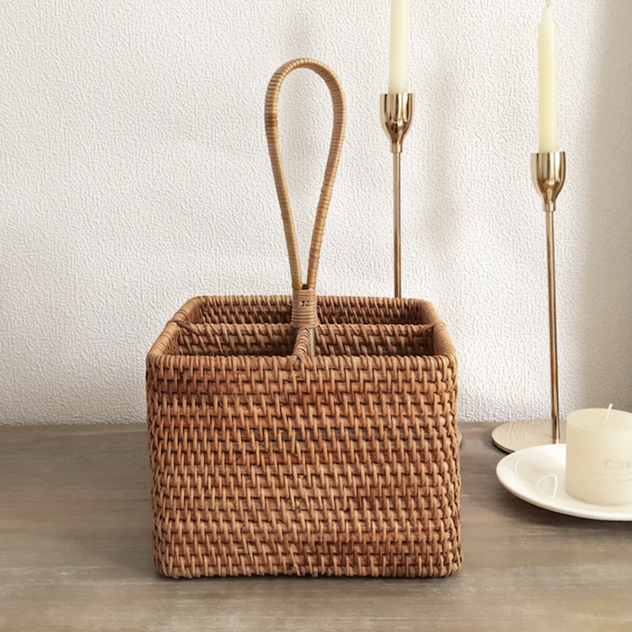 ảnh của sản phẩm Giỏ Mây Đựng Đồ 4 Ngăn Có Tay Cầm - Rattan Utensil Holder số 6