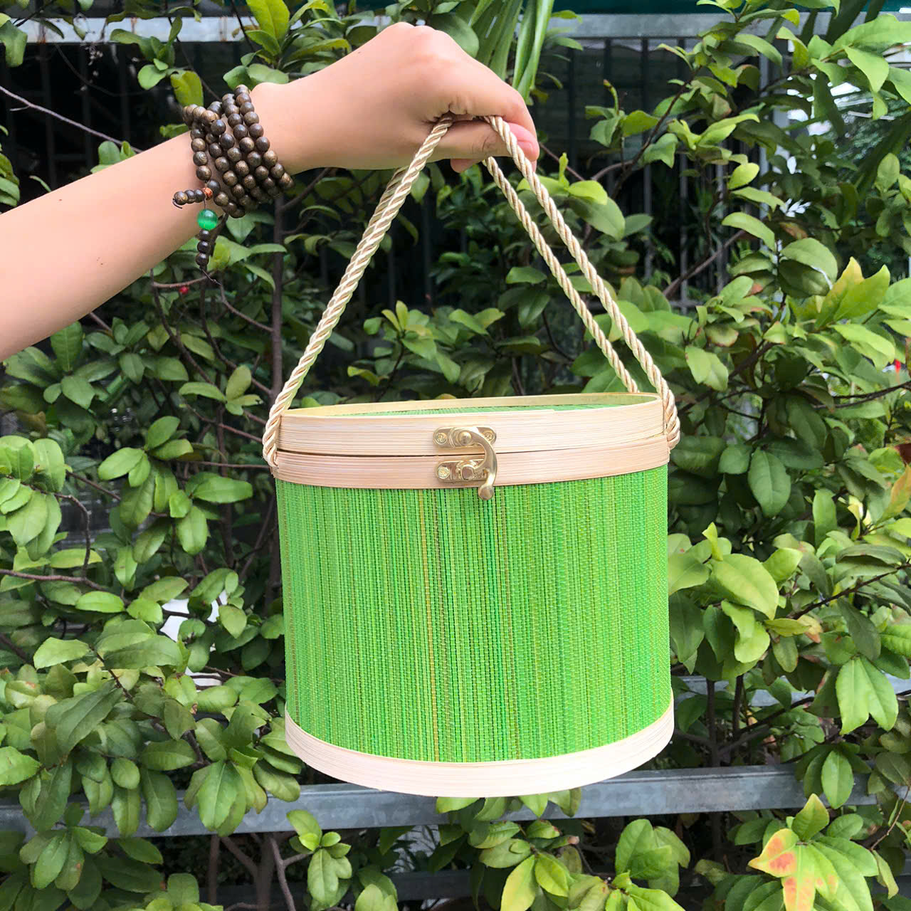 ảnh của sản phẩm Hộp mành tre tròn nhiều màu đựng quà tặng - Giỏ đựng quà đẹp số 5