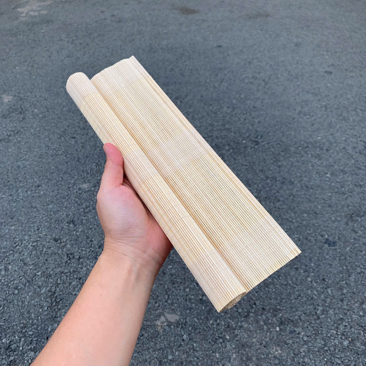 ảnh của sản phẩm Tấm lót bàn ăn mành tre 30x40cm , mành treo Tết mini dùng dán chữ decor số 7