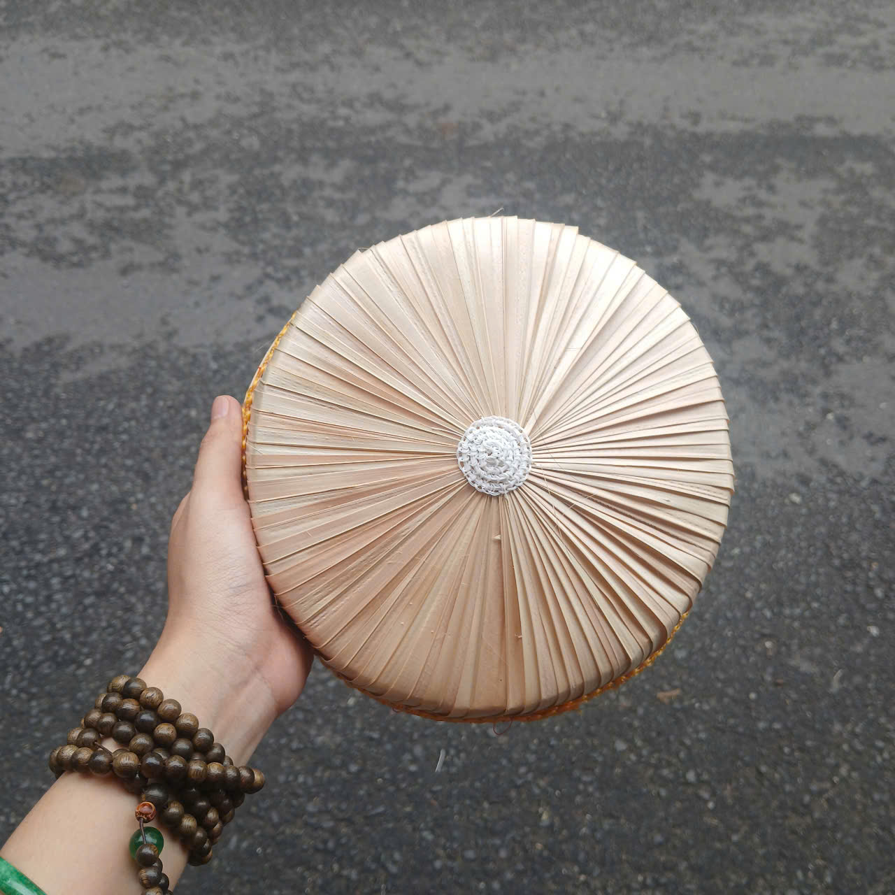 ảnh của sản phẩm Nón quai thao dùng decor trang trí - Nón biểu diễn văn nghệ - Trang trí cực đẹp số 10
