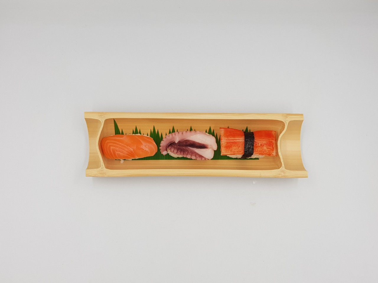 ảnh của sản phẩm Khay tre đựng đồ ăn – Ống tre đựng sushi - Bamboo Dish số 8
