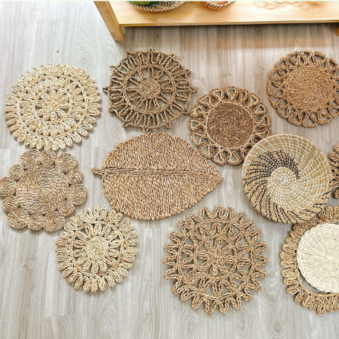 Thảm cói - Tấm lót hoạ tiết - Trải bàn, decor, trang trí tường giá 50,000 đang rẻ nhất thị trường