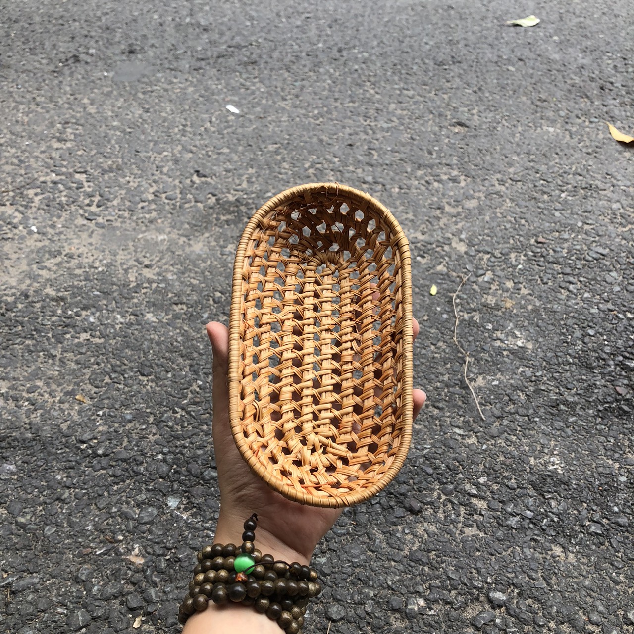 ảnh của sản phẩm Khay mây đựng bánh mì, khoai tây xinh xắn - Dĩa bánh kẹo trưng bày số 8