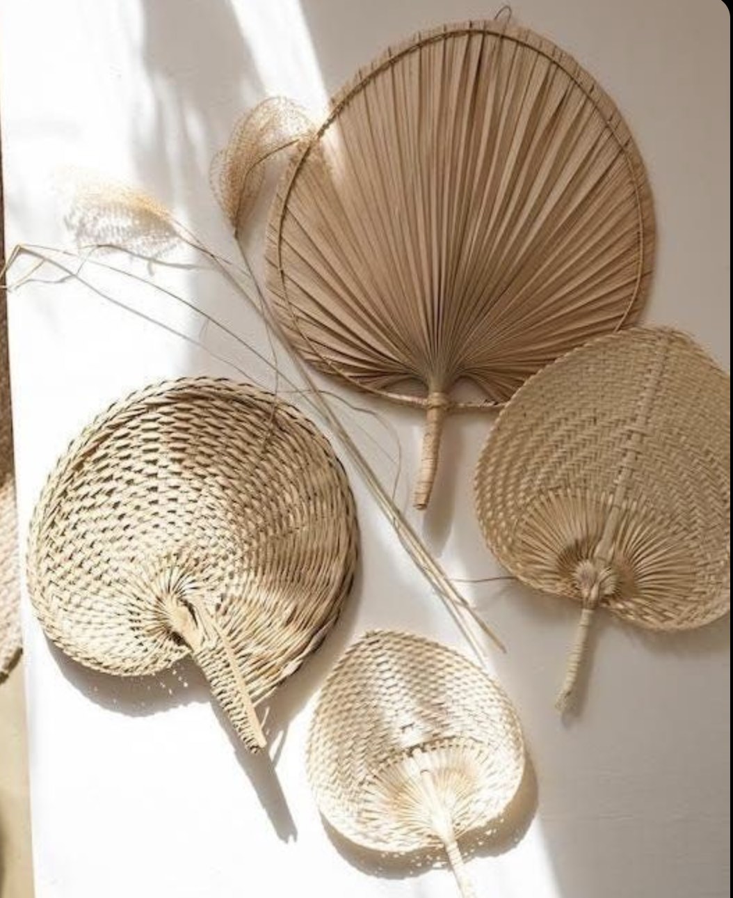 ảnh của sản phẩm Quạt Lá Cọ - Quạt Cầm Tay Đan Thủ Công Decor / Treo tường số 5