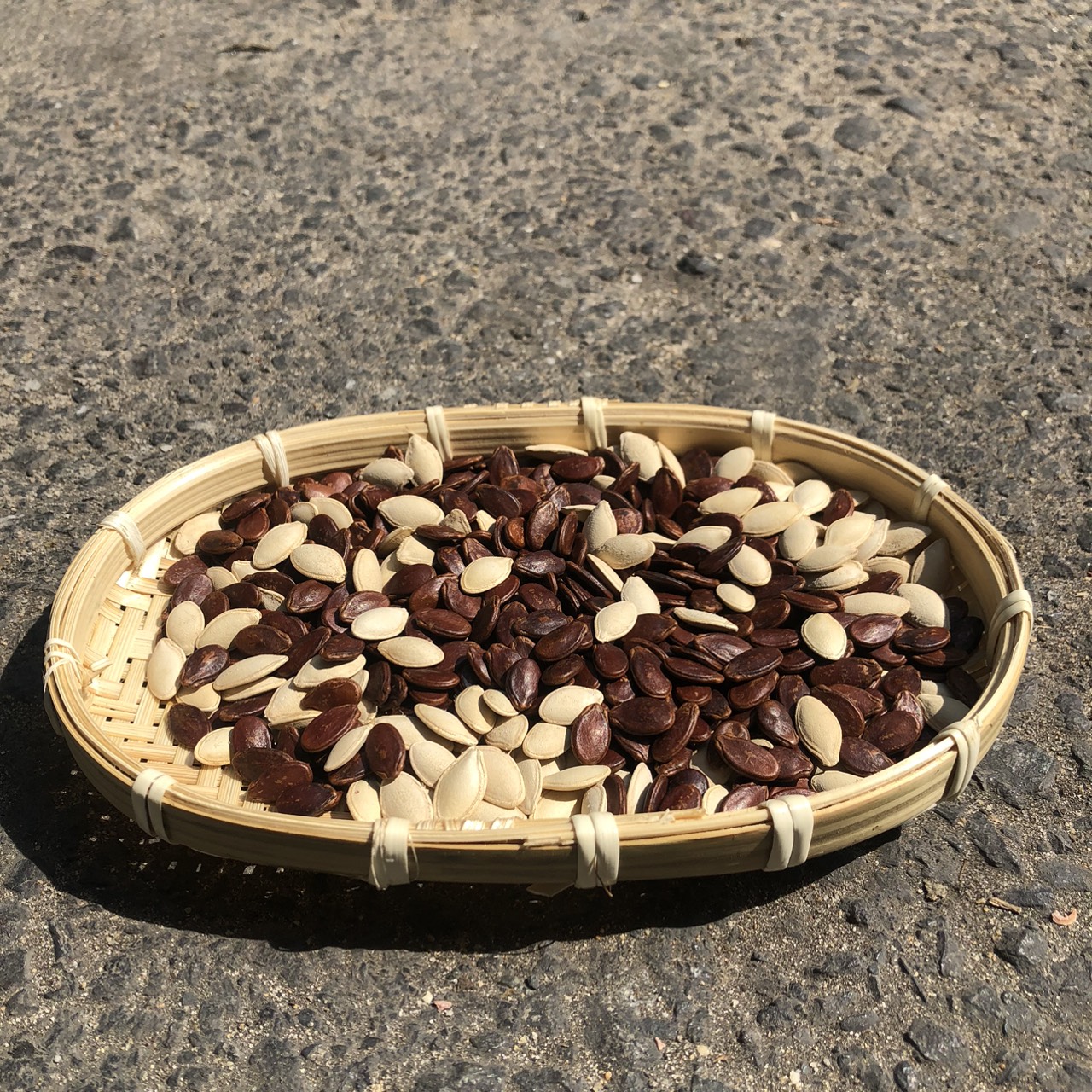 Mẹt Tre Hình Oval đựng bánh kẹo - Dĩa tre đựng đồ ăn, phụ kiện chụp ảnh giá 25,000 đang rẻ nhất thị trường