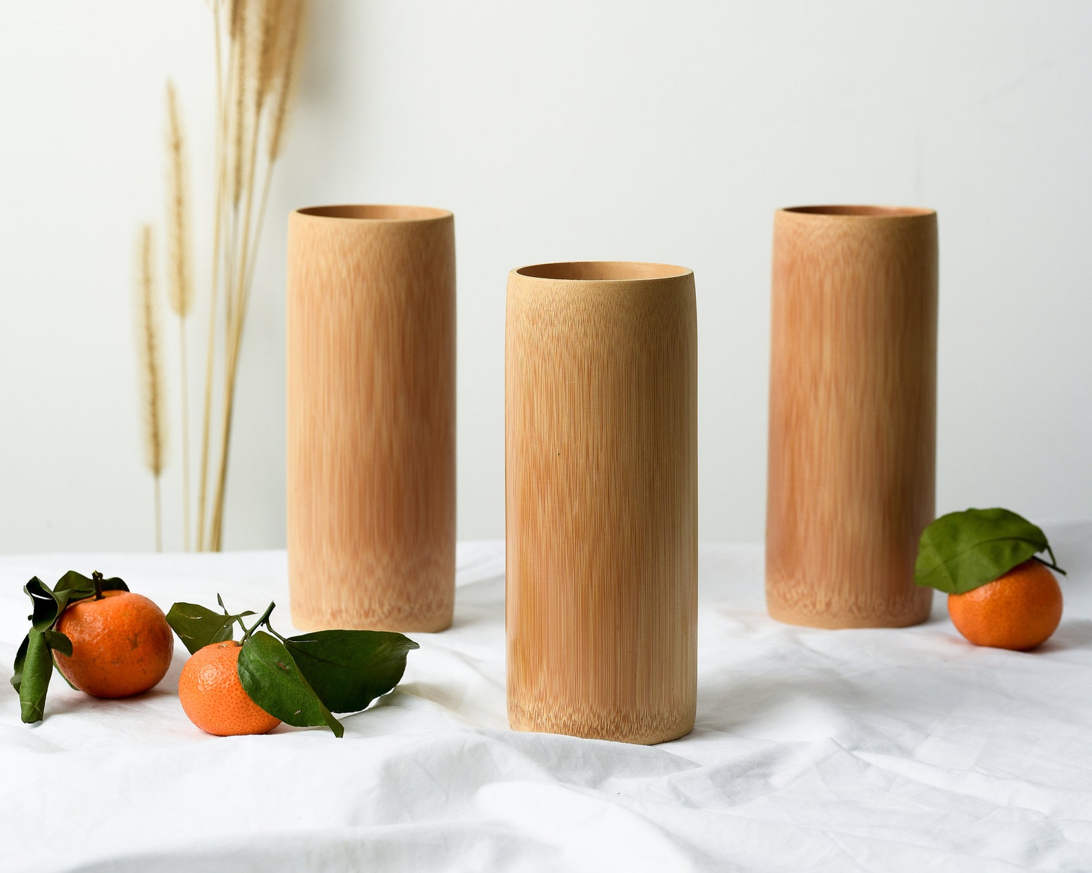 ảnh của sản phẩm Ly tre đẹp - Cốc uống nước bằng tre cao 18cm - Bamboo Cup số 4