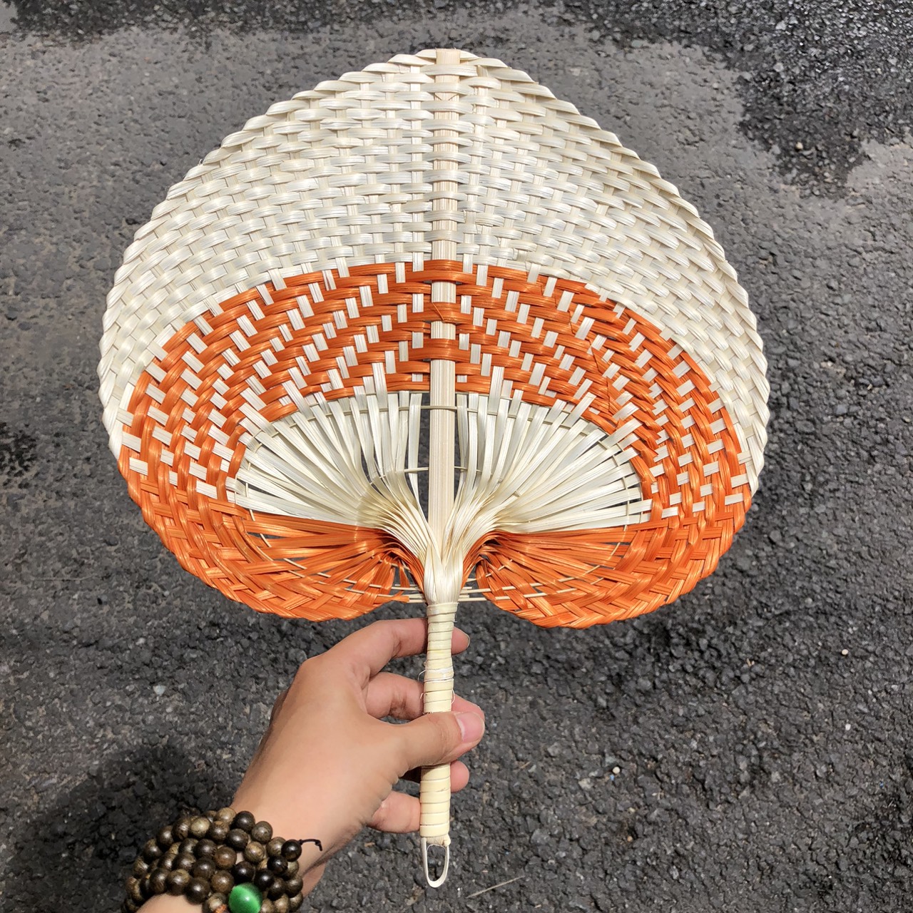 ảnh của sản phẩm Quạt Nan- Quạt Cầm Tay Đan Thủ Công Decor / Treo tường số 14