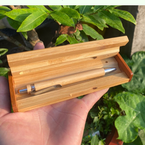 Set hộp bút kèm bút khắc tên logo hoặc câu chúc giá 99,000 đang rẻ nhất thị trường